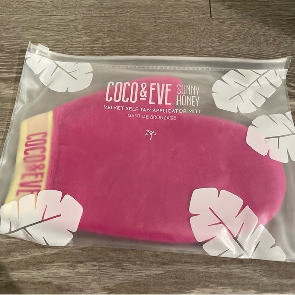 NEW Pink Velvet Self Tan Applicator Mitt - Picture 1 of 4